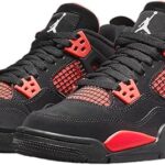 Air Jordan 4 Sneaker – Black/Red