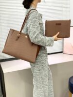 2 in 1 Chrise rosey Ladies Handbag - Image 5